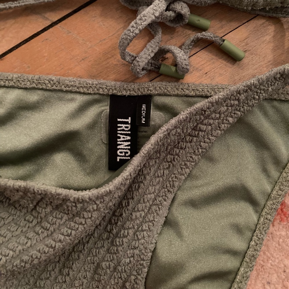 Green triangle bikini